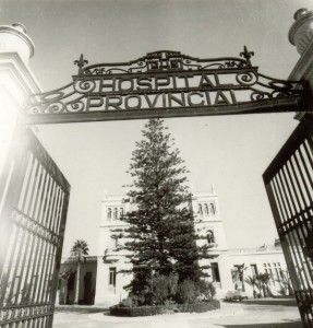 Entrada al Hospital Provincial de Alicante