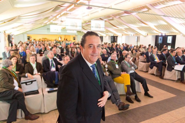 Fernando Soler y su experiencia de toda una vida organizando congresos y eventos médicos