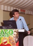 El Prof. Artal presentando en 2003 las Lentes Intraoculares Asféricas